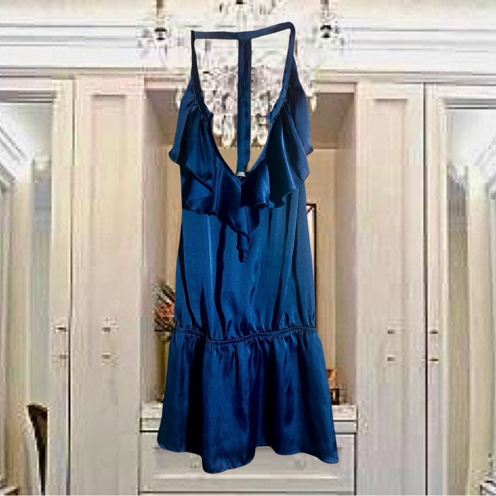 Poise Blue Ruffle Top Size Small.